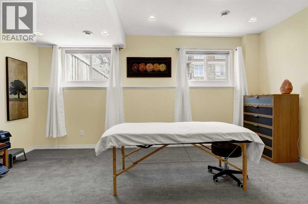 12305 103 Street - Image 19