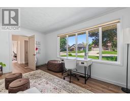 Bedroom - 38 Grayview Drive, Grey Highlands, ON N0C1H0 Photo 8