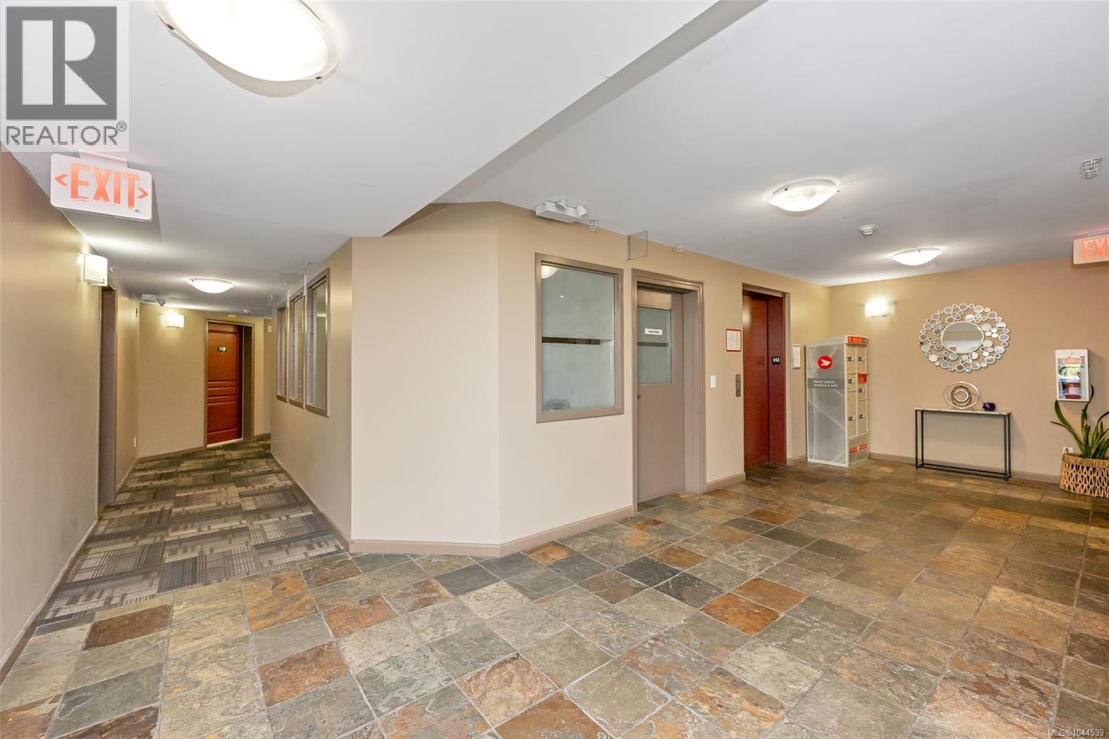 214 655 Goldstream Avenue, Langford