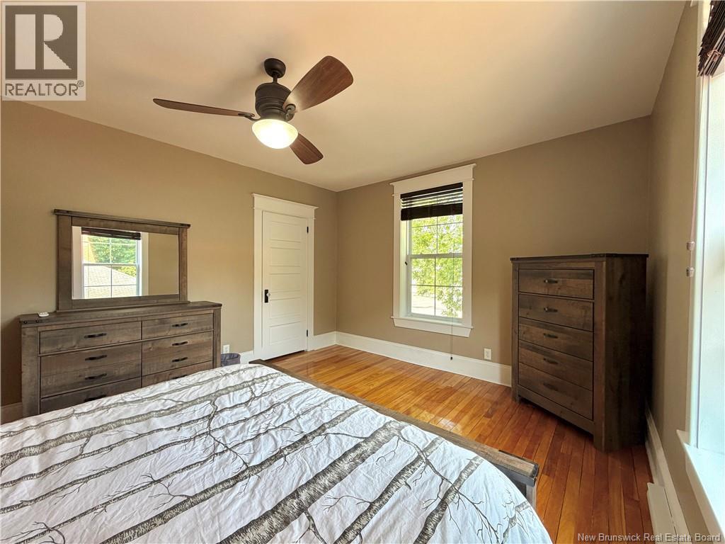 515 Murray - Image 20