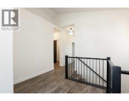 562 Malahat Green W - photo 2