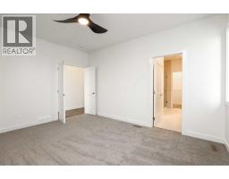 562 Malahat Green W, Lethbridge, AB T1J5W4 Photo 20