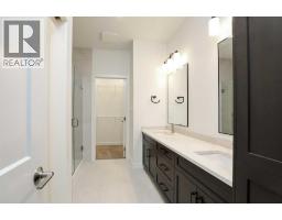 562 Malahat Green W, Lethbridge, AB T1J5W4 Photo 21
