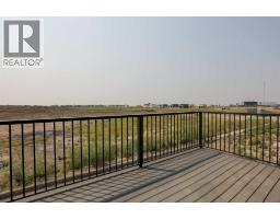562 Malahat Green W, Lethbridge, AB T1J5W4 Photo 27