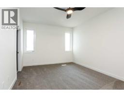 562 Malahat Green W, Lethbridge, AB T1J5W4 Photo 19