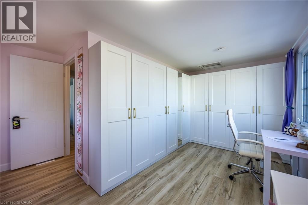 #17 14 NEW LAKESHORE Road - Image 25