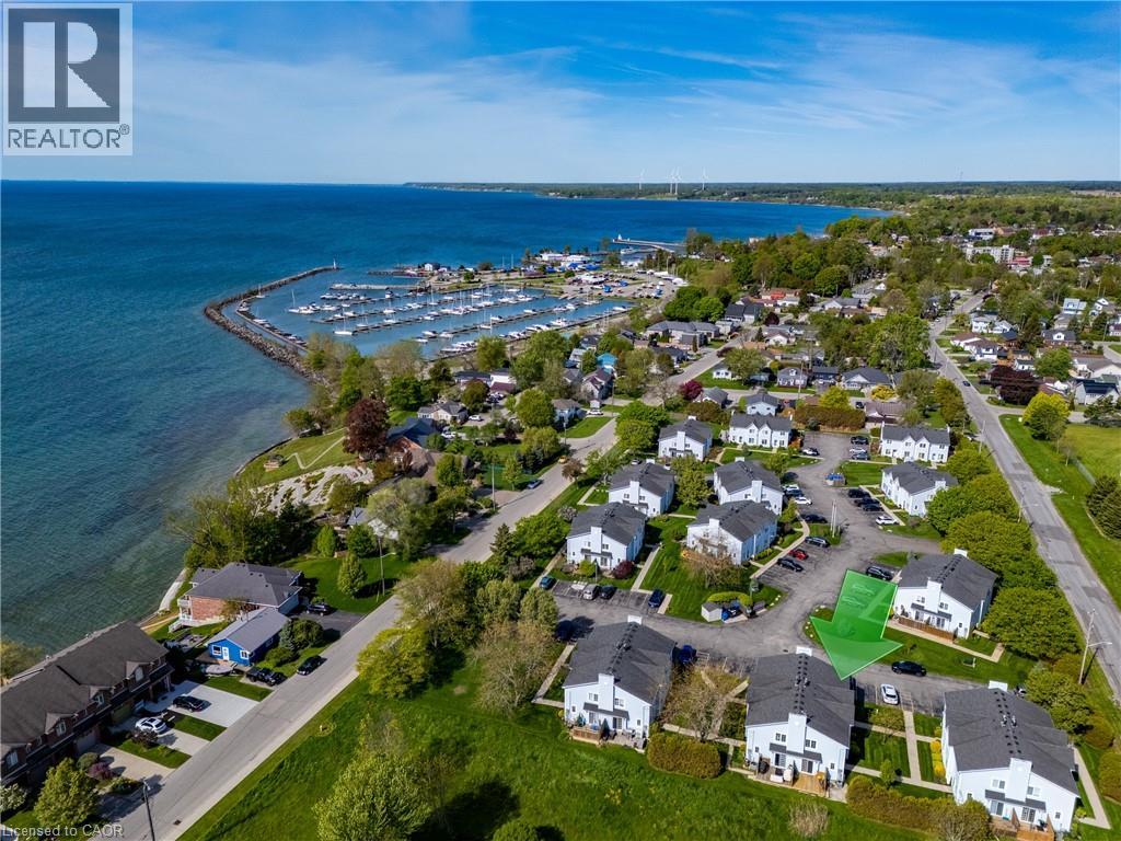 #17 14 NEW LAKESHORE Road - 2