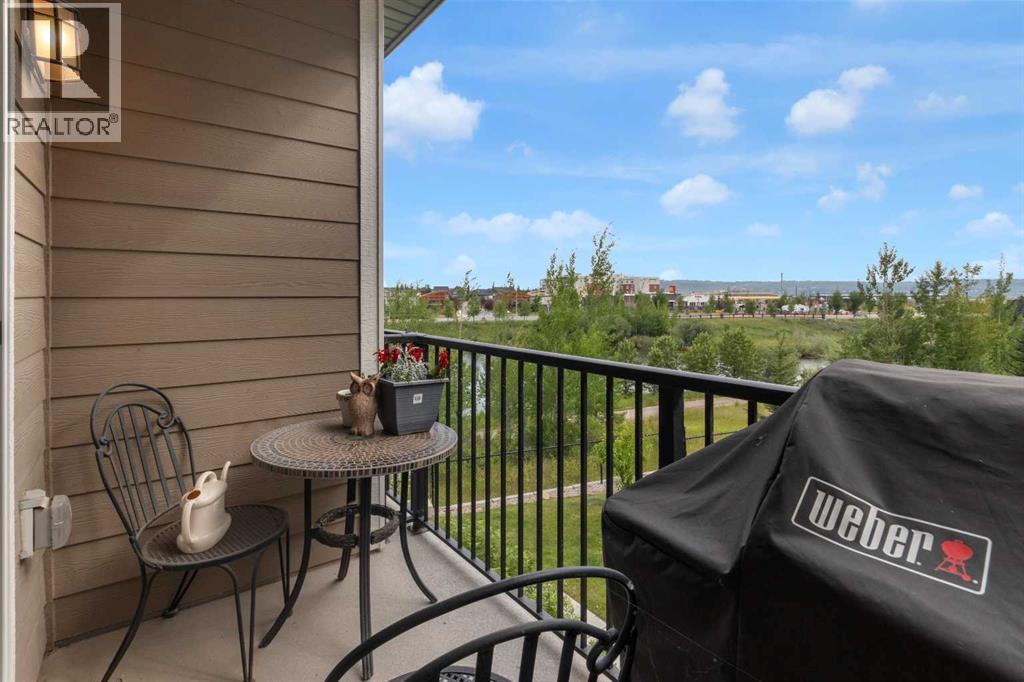 250 Fireside View, Cochrane