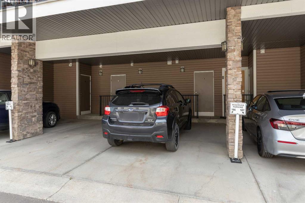 250 Fireside View, Cochrane