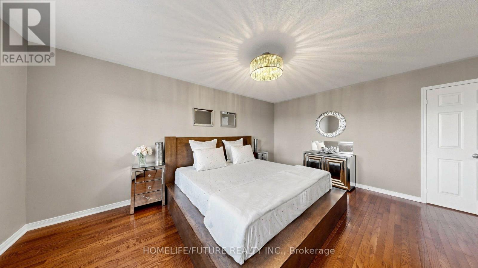 55 JACKSON ELI WAY - 32