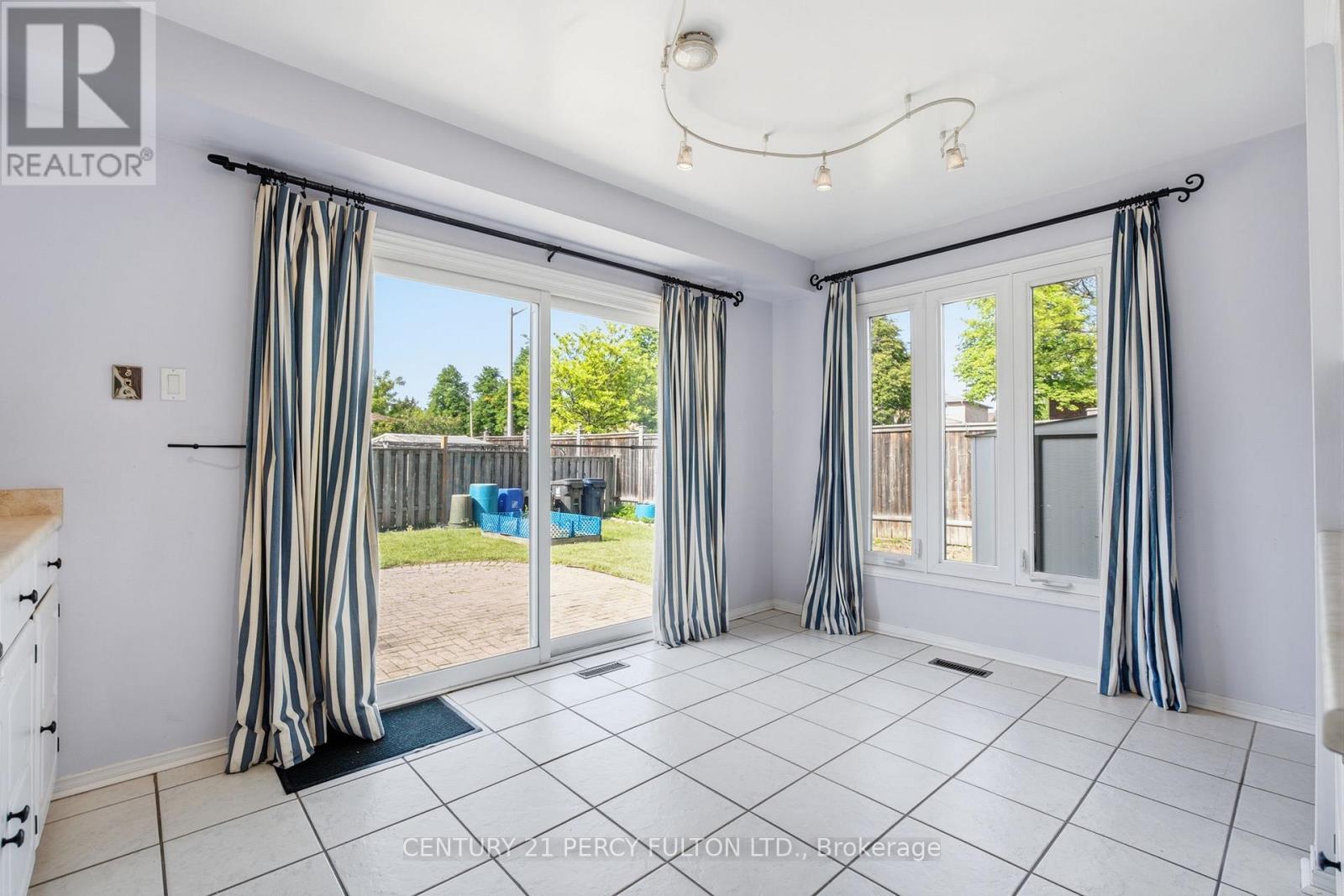 208 CONLEY STREET - 15