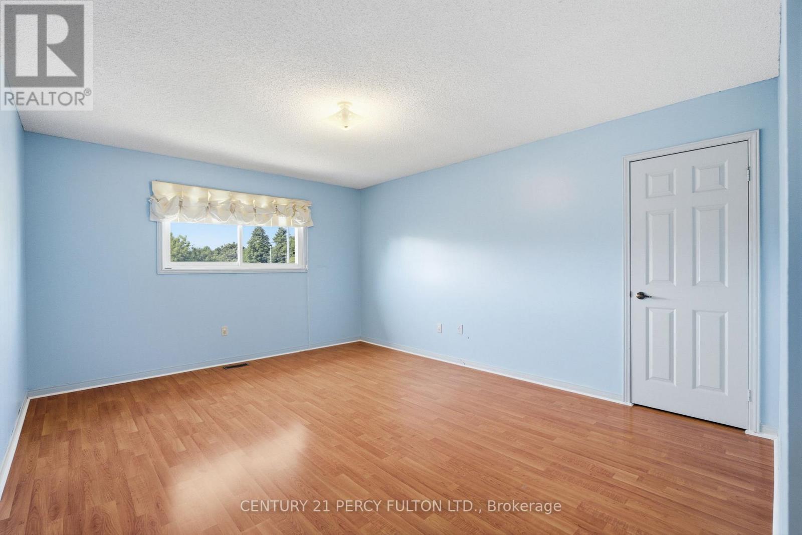 208 CONLEY STREET - Image 32