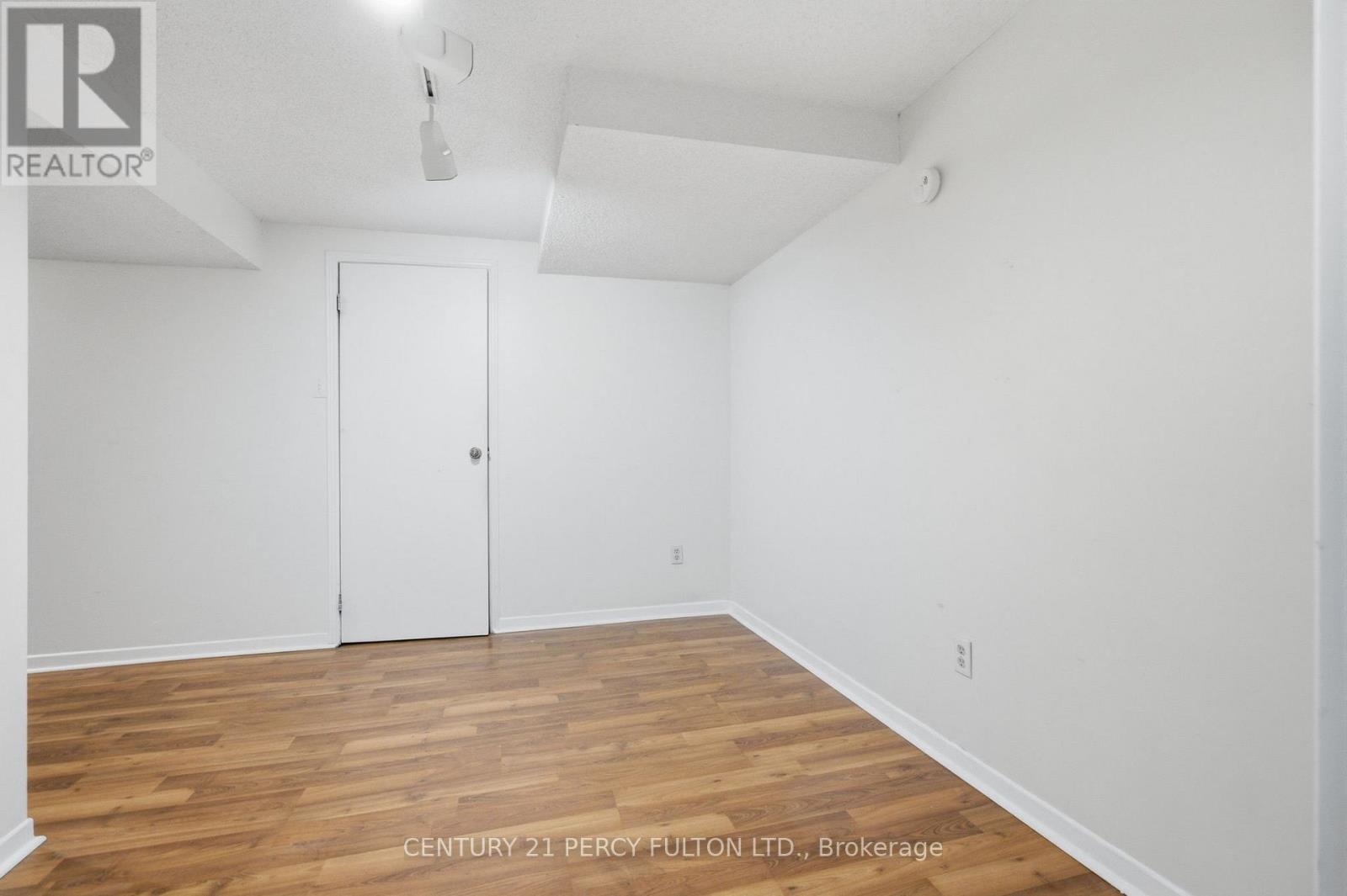 208 CONLEY STREET - Image 37