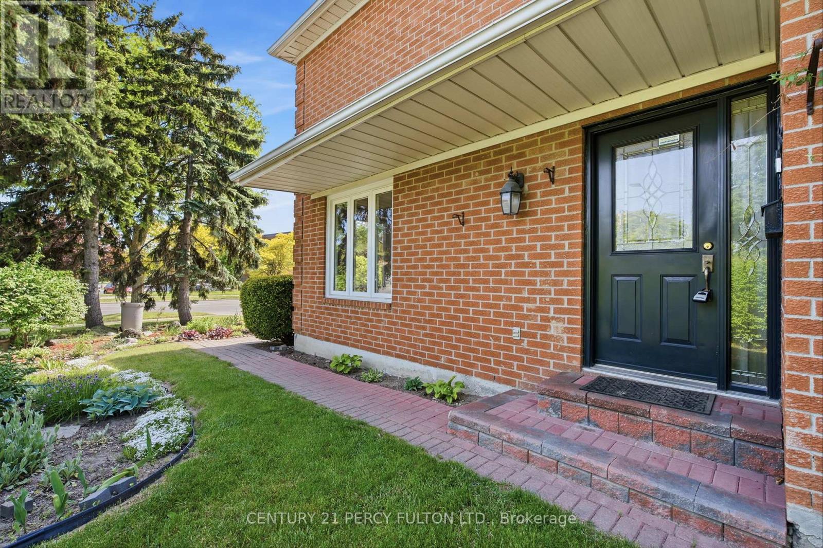 208 CONLEY STREET - 4