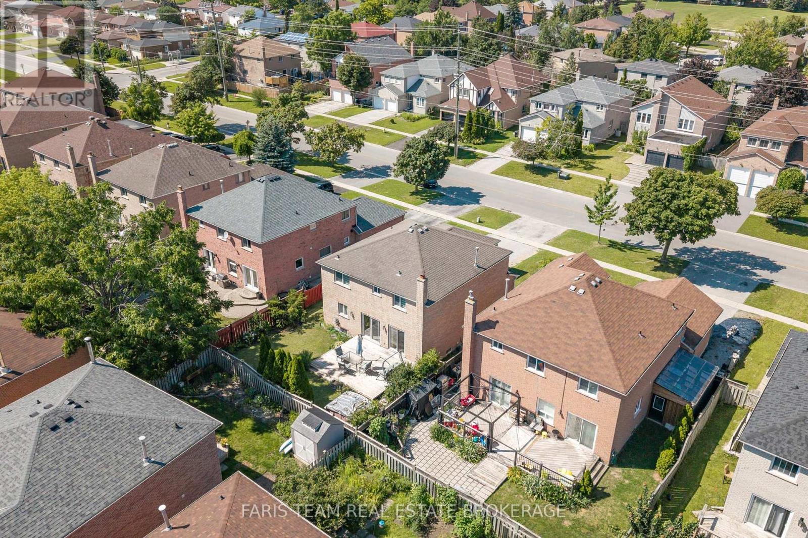 503 GROVE STREET E - 35
