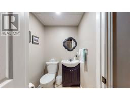 60 Lindbergh Crescent thumbnail 23
