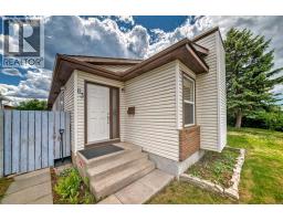 83 Whitworth Way NE - photo 2