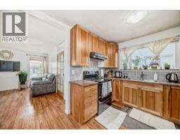 83 Whitworth Way NE - photo 9