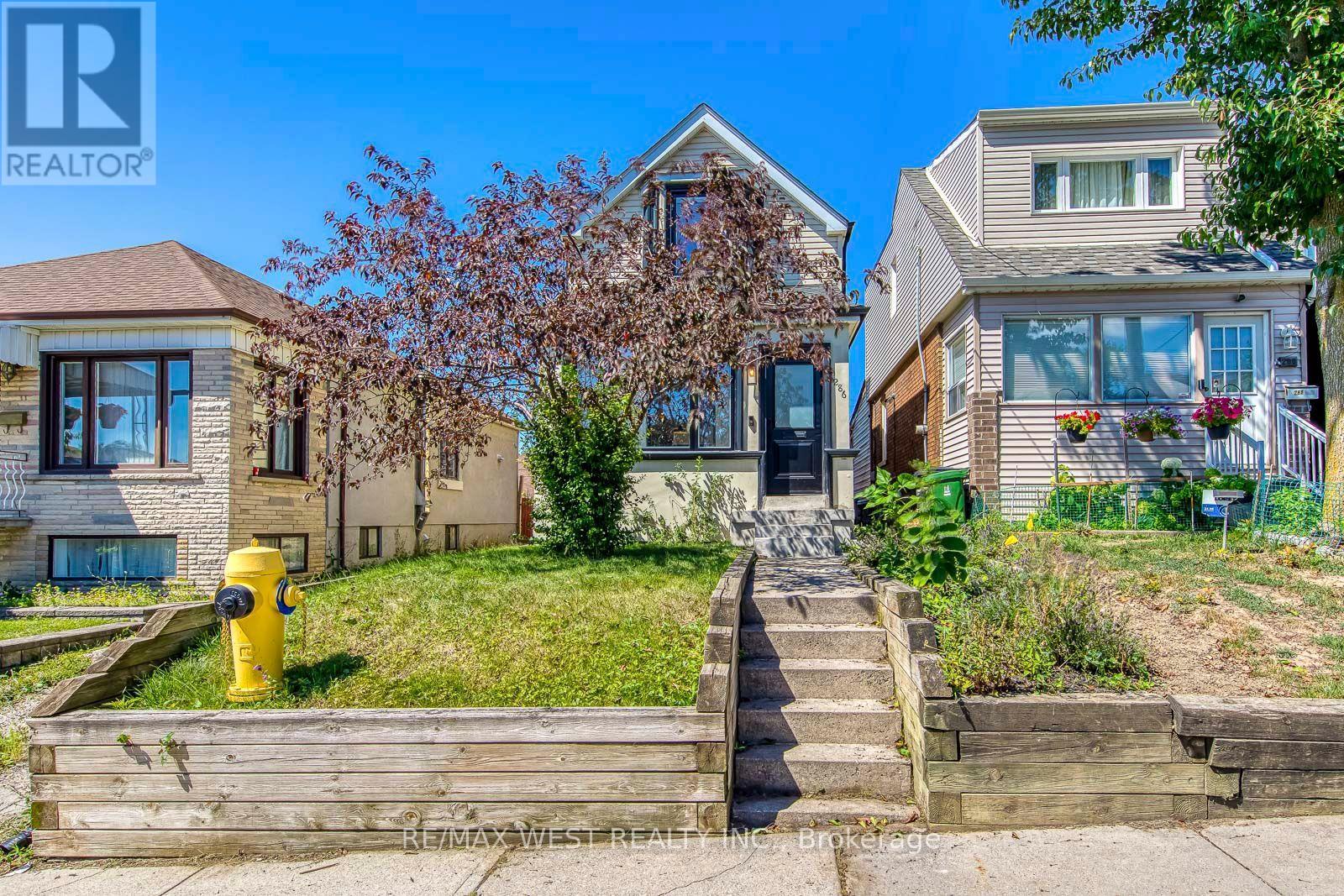 286 GILBERT AVENUE - 1