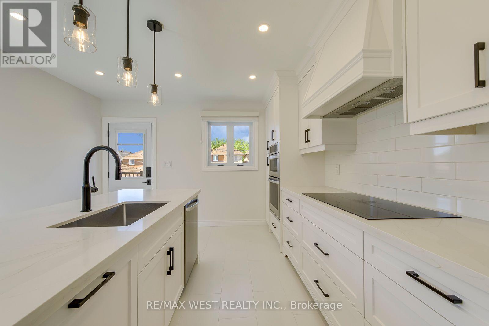 286 GILBERT AVENUE - Image 18