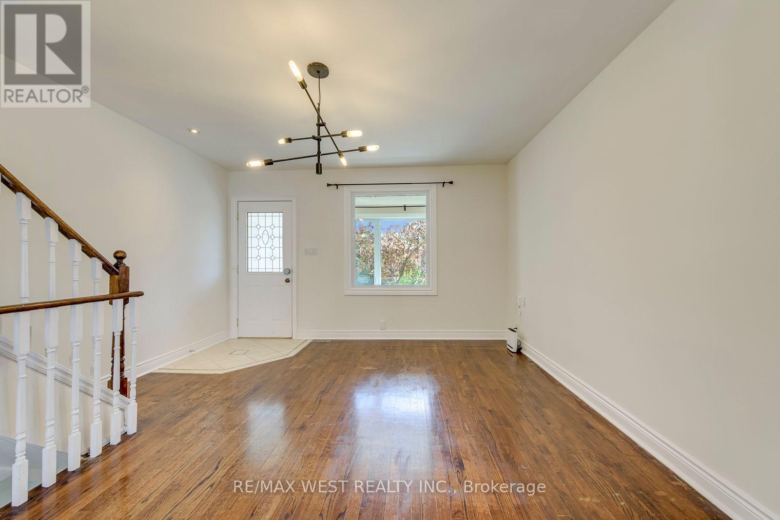 286 GILBERT AVENUE - Image 6