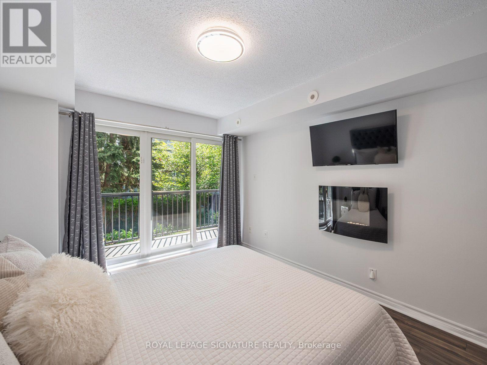 #2067 65 GEORGE APPLETON WAY - 23