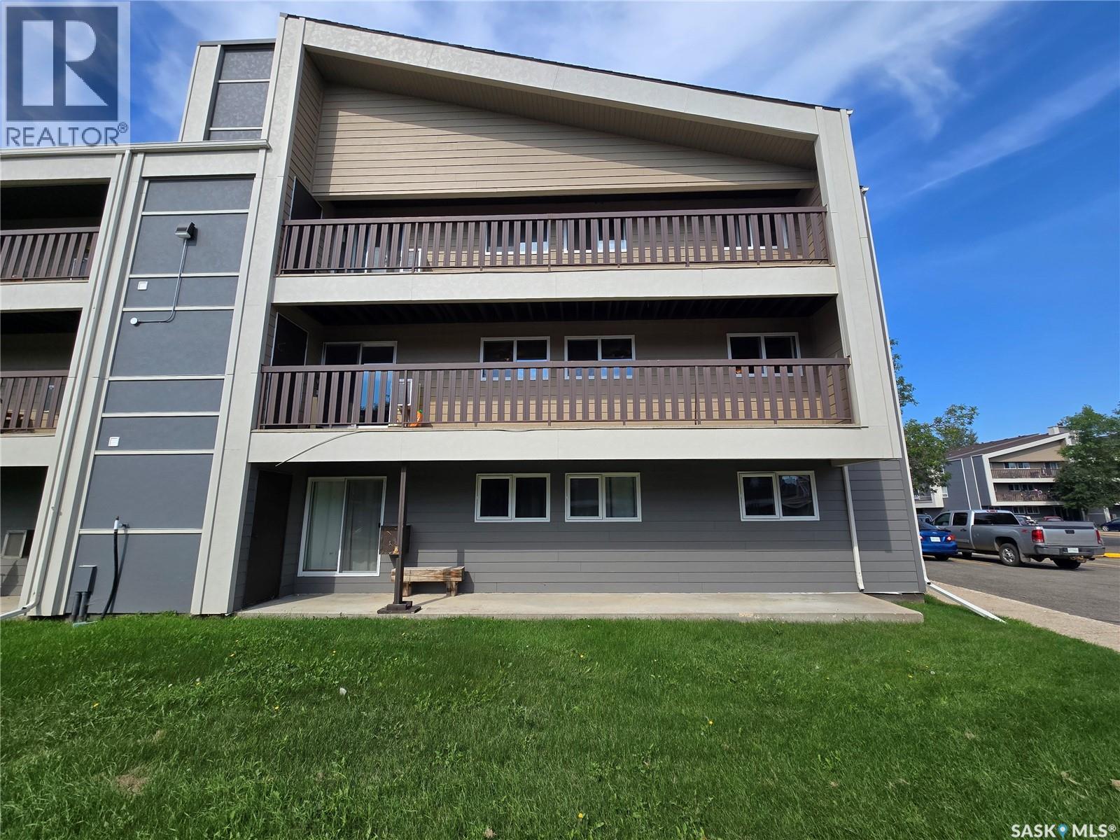 Listing SK044114