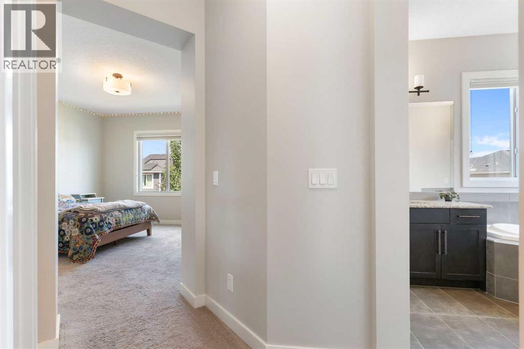 434 River Heights Drive, Cochrane