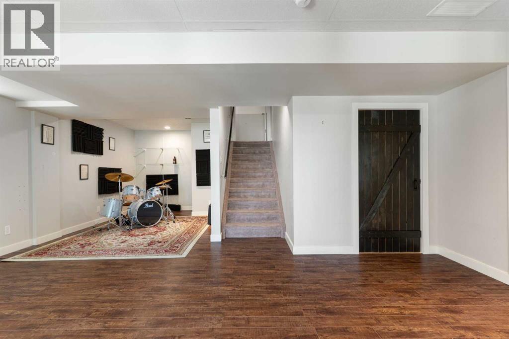 434 River Heights Drive, Cochrane
