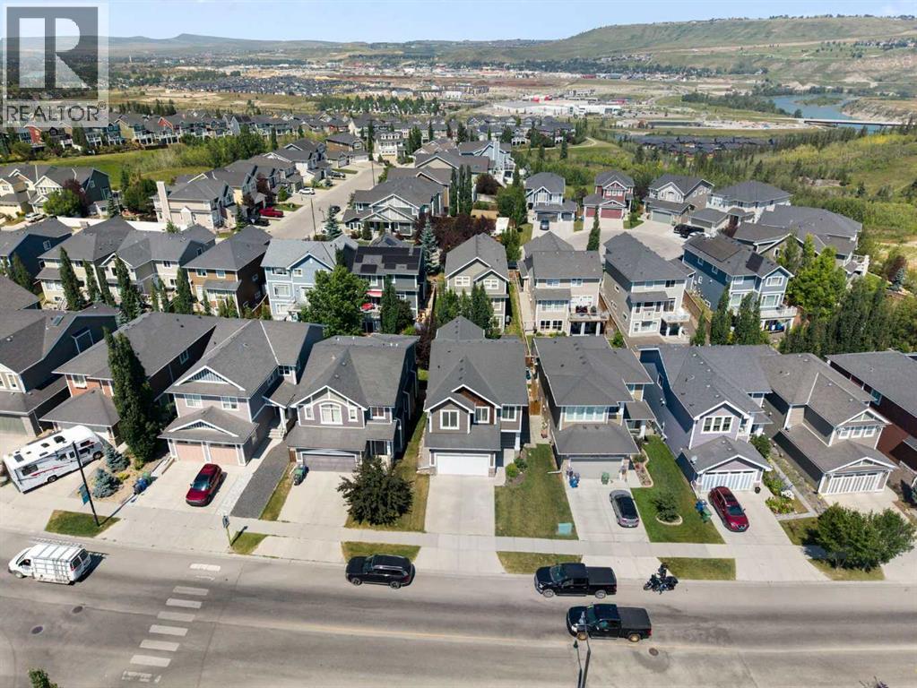 434 River Heights Drive, Cochrane