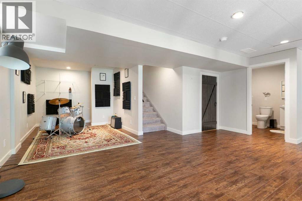 434 River Heights Drive, Cochrane