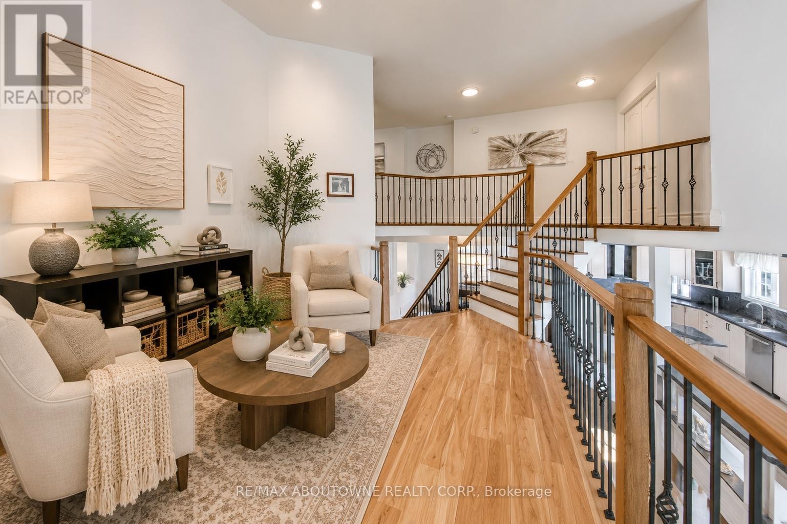 2380 WOODCREST DRIVE - Image 19