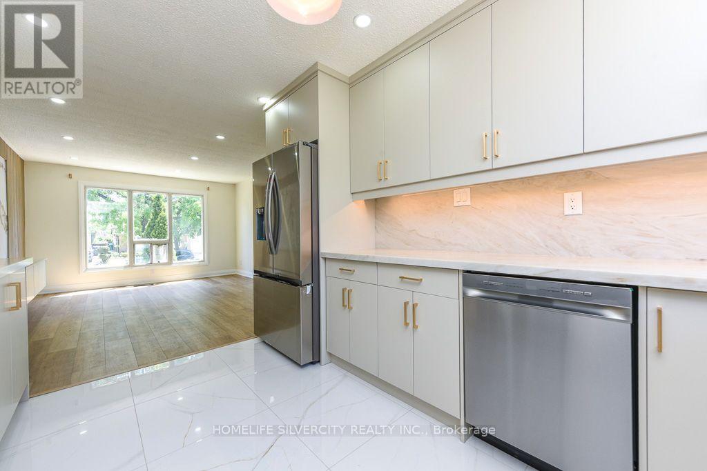 3315 DWIGGIN AVENUE - 23