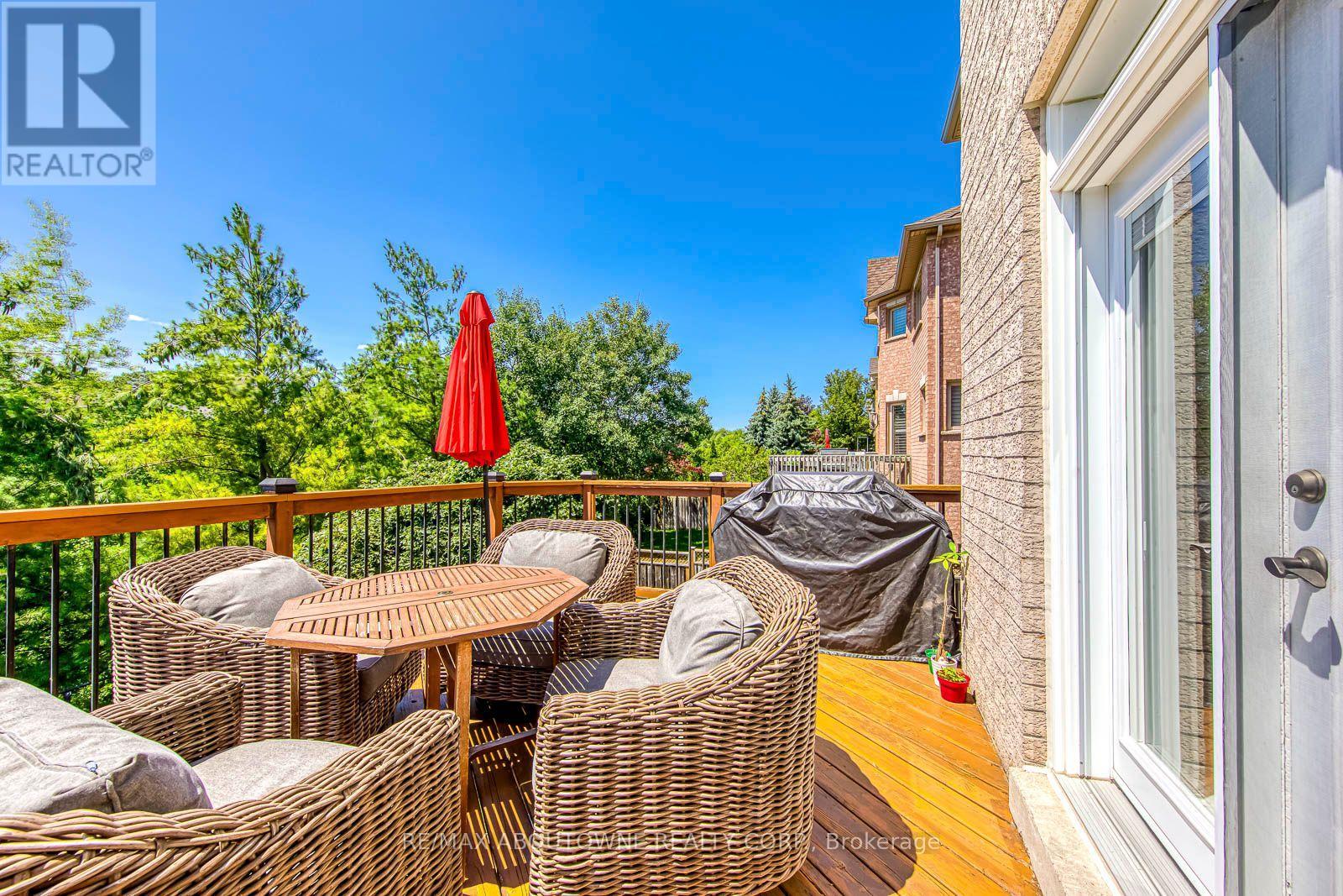 2380 WOODCREST DRIVE - Image 48