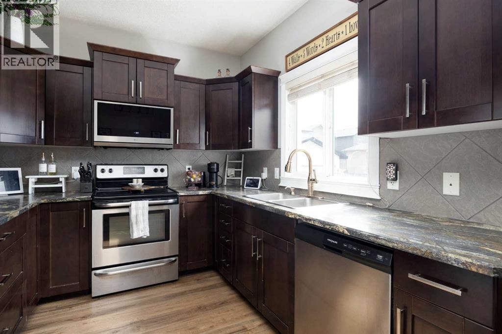 162 Chestnut Way, Fort McMurray