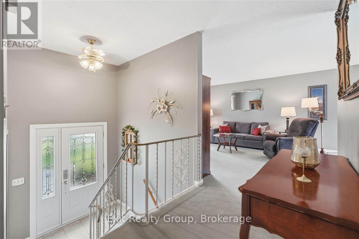 197 CHATTERTON VALLEY CRESCENT - Image 20