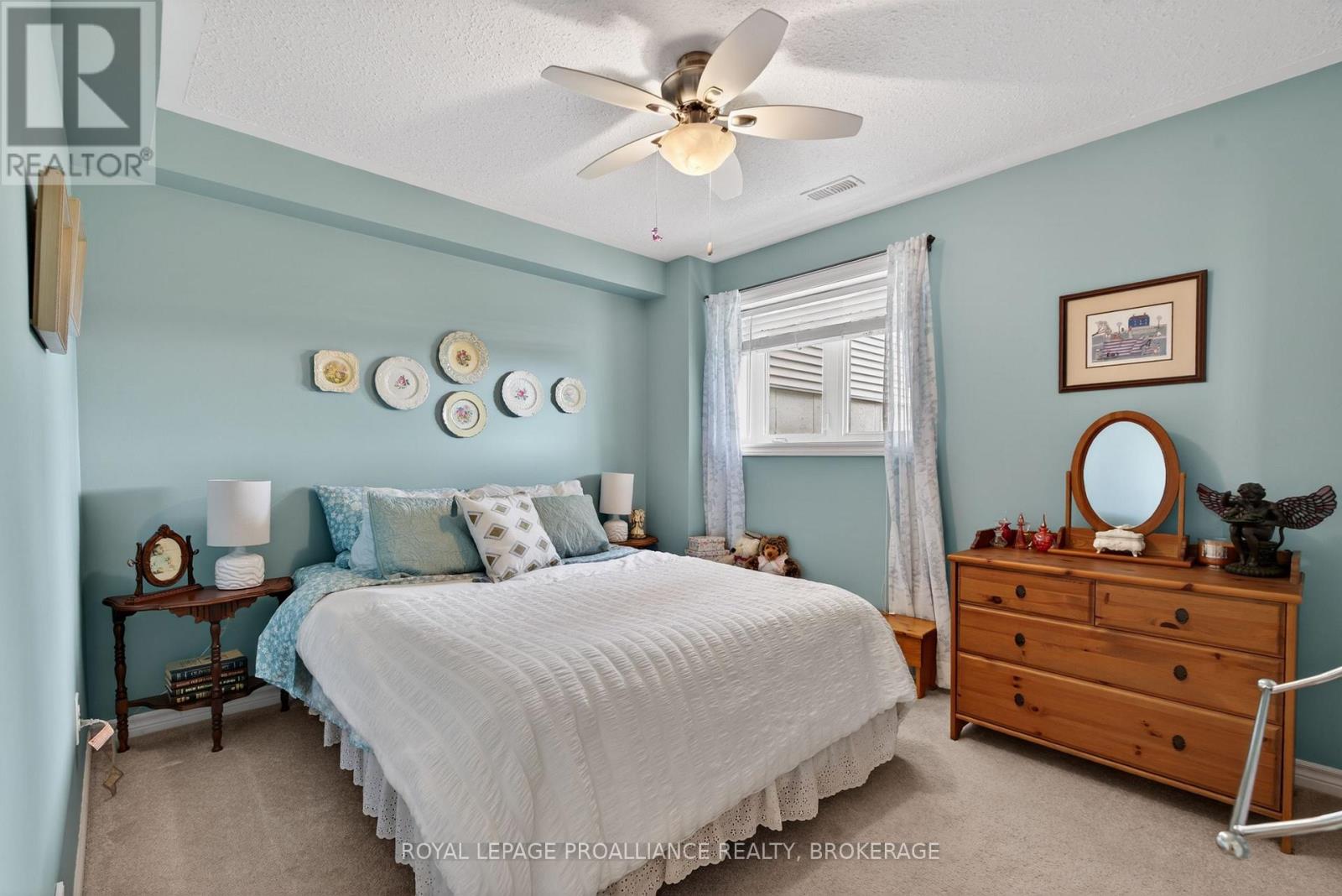 146 BRITANNIA CRESCENT - 21
