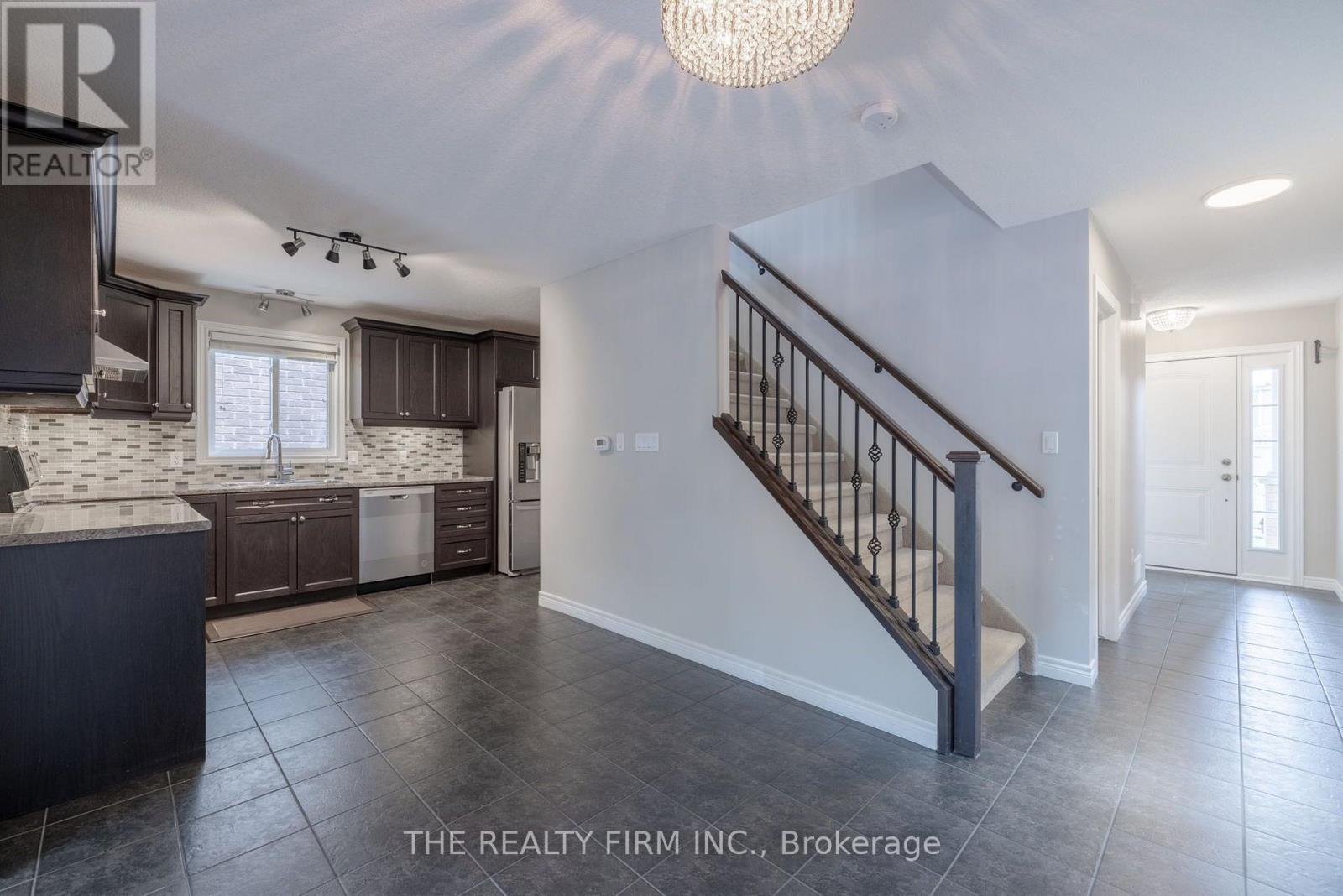 1167 WHETHERFIELD STREET - 5