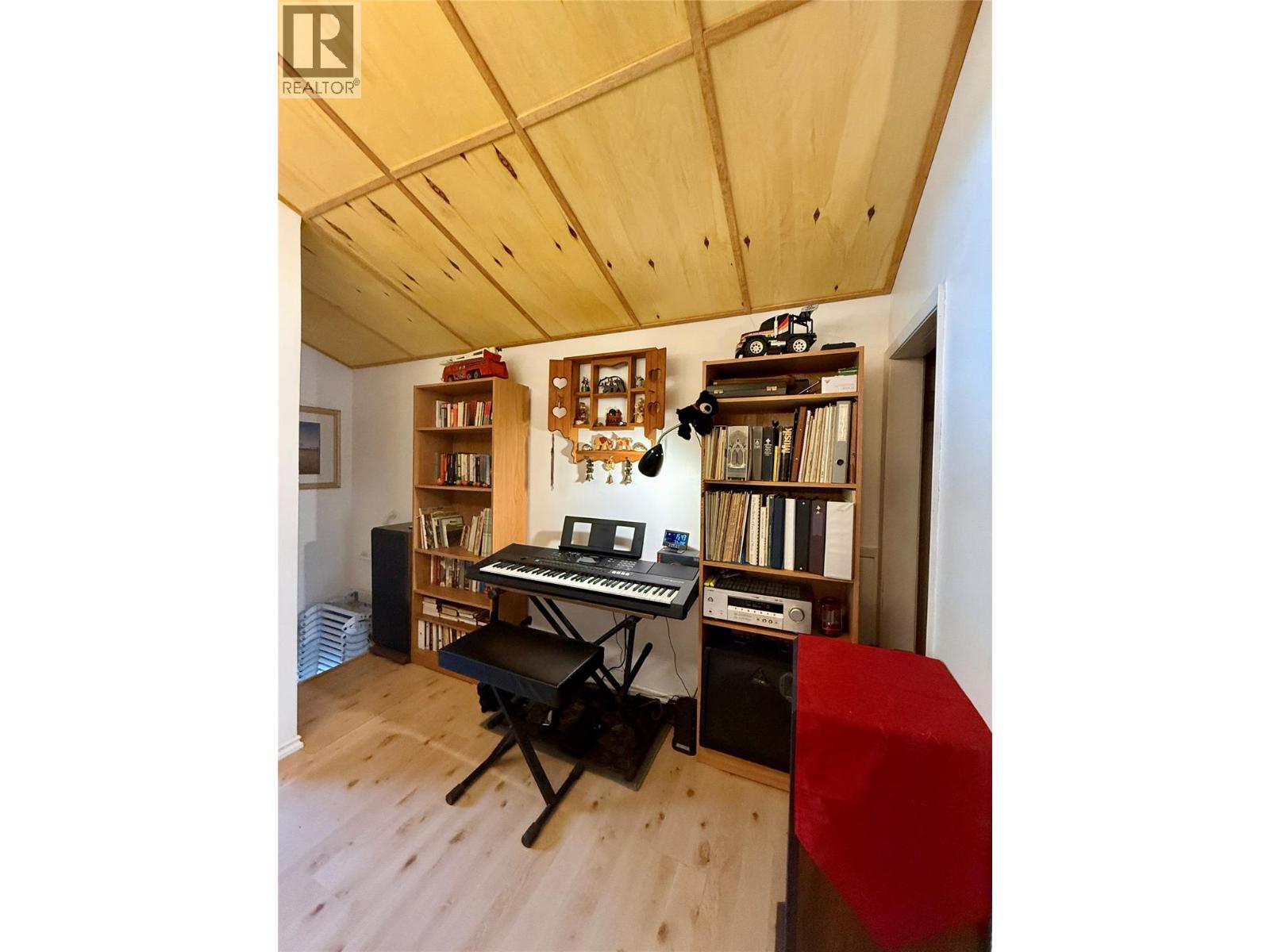 6532 Wasa Lake Park Drive - Image 33