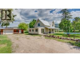796 Salmon River Road, Salmon Arm, BC V1E3E9 Photo 47