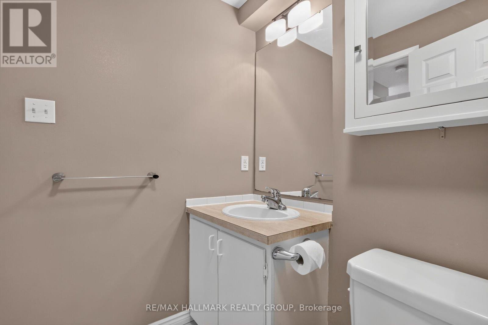 #306 6470 BILBERRY DRIVE - 26