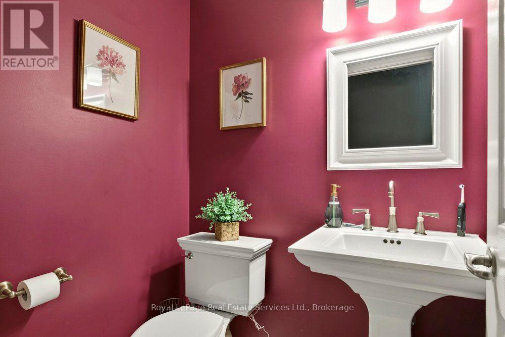2054 WESTMOUNT DRIVE - Image 22
