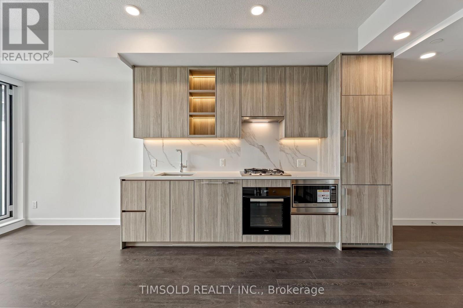 #1609 18 ESTHER SHINER BOULEVARD - Image 13