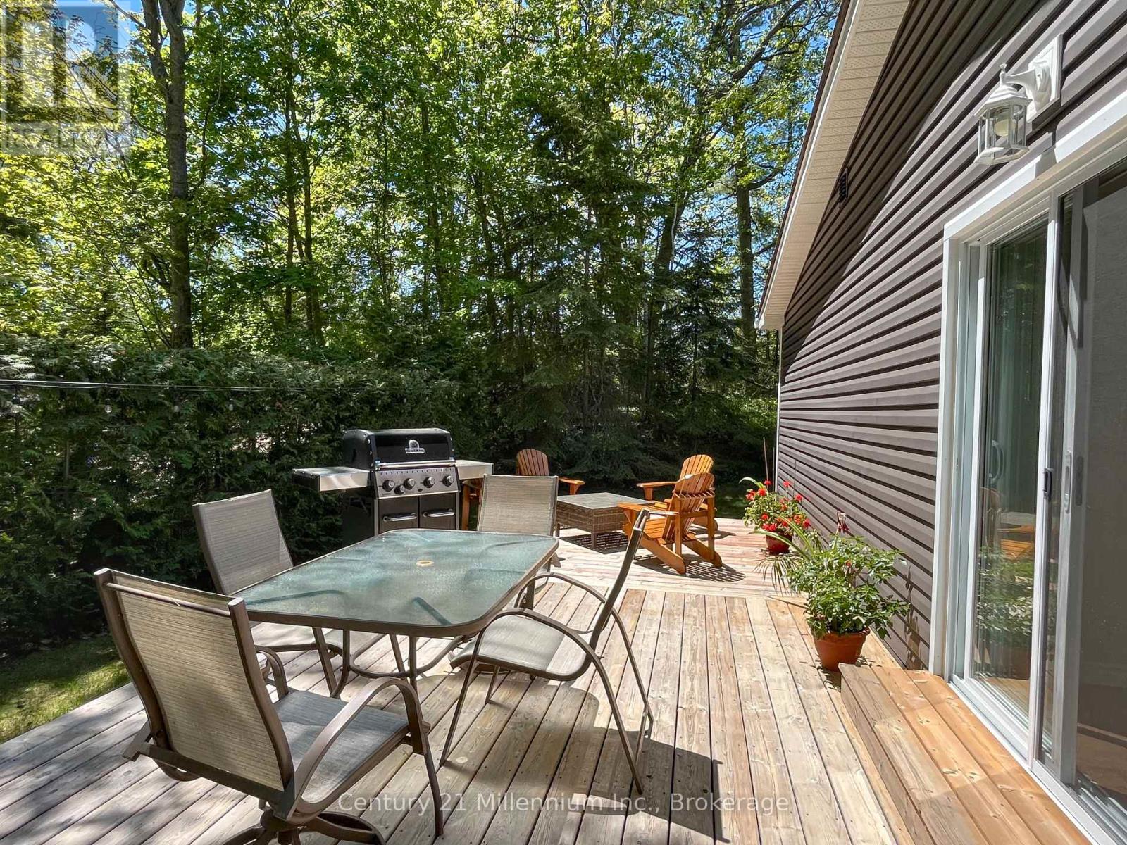 58 CEDARLANE DRIVE - 42