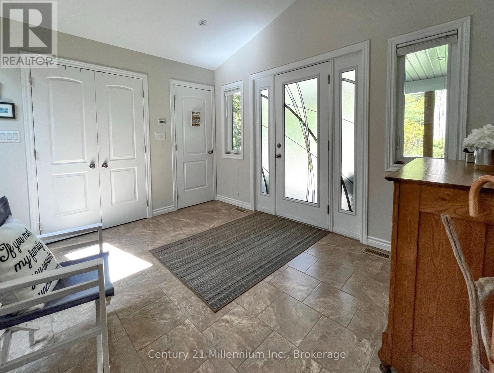 58 CEDARLANE DRIVE - 6