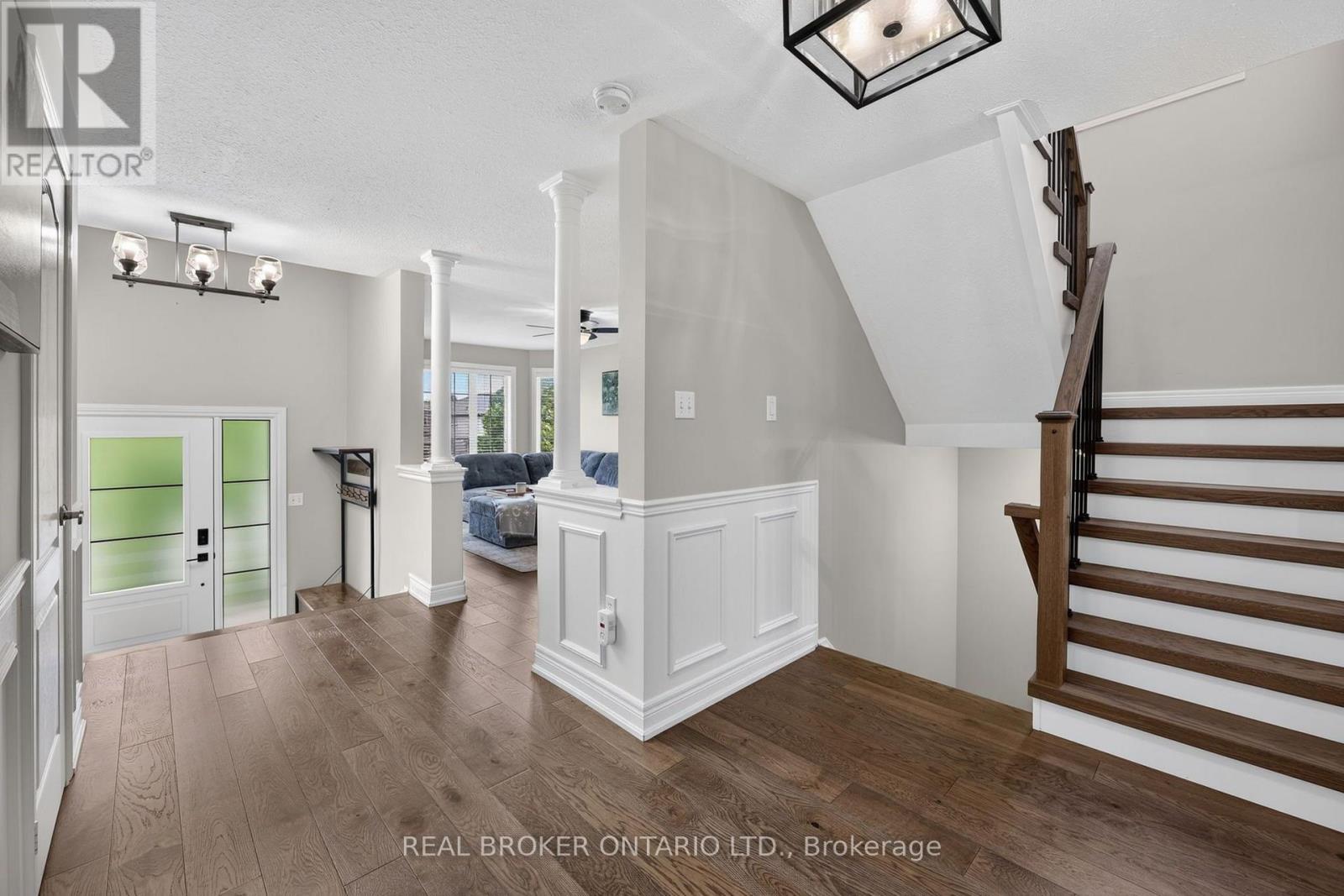 35 BLOOM CRESCENT - Image 15