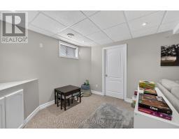 35 Bloom Crescent, Barrie, ON L4N0S8 Photo 29