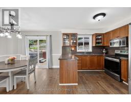 35 Bloom Crescent, Barrie, ON L4N0S8 Photo 7