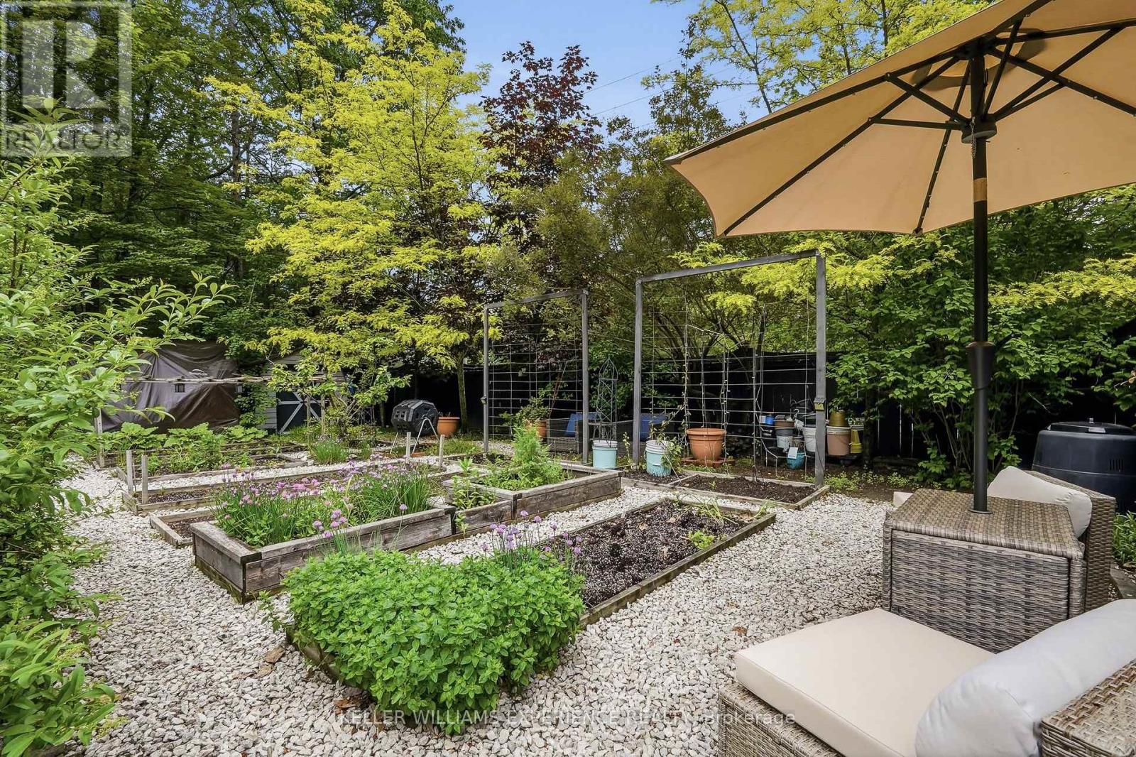 2 SEELEY COURT - Image 34