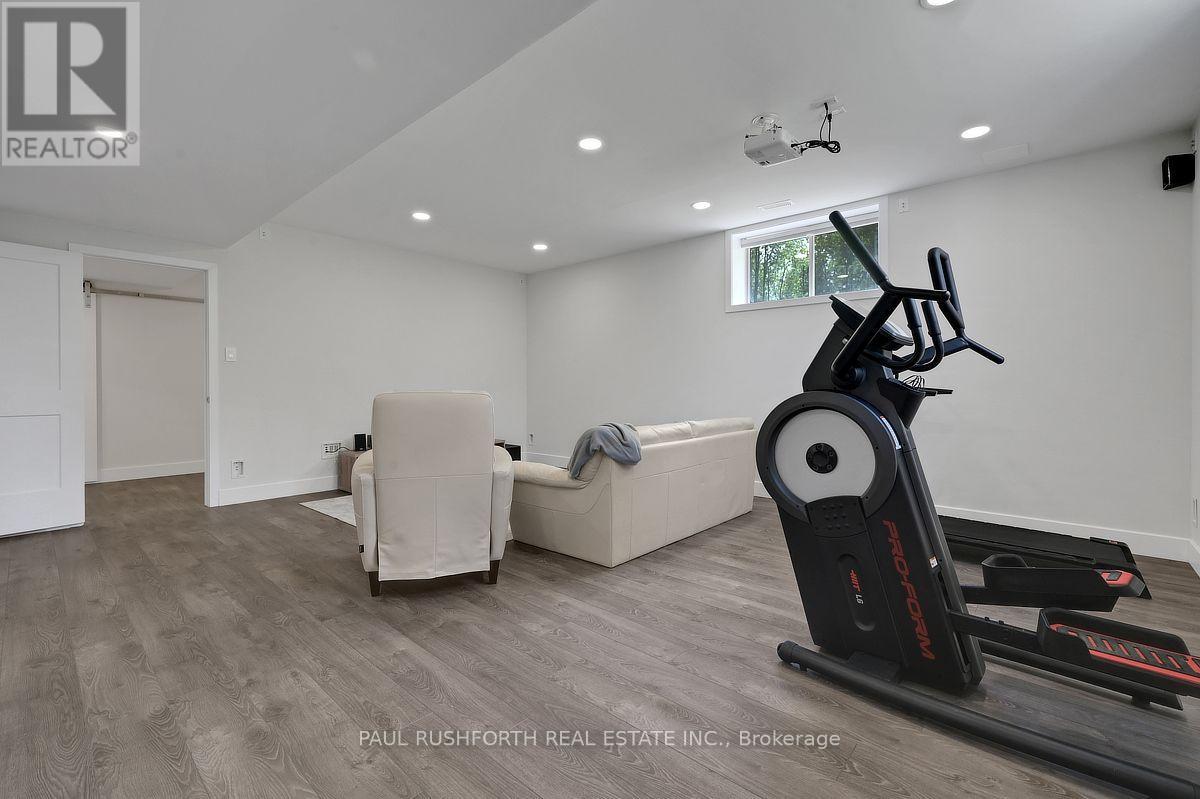 160 COUNTRY MEADOW DRIVE - 35